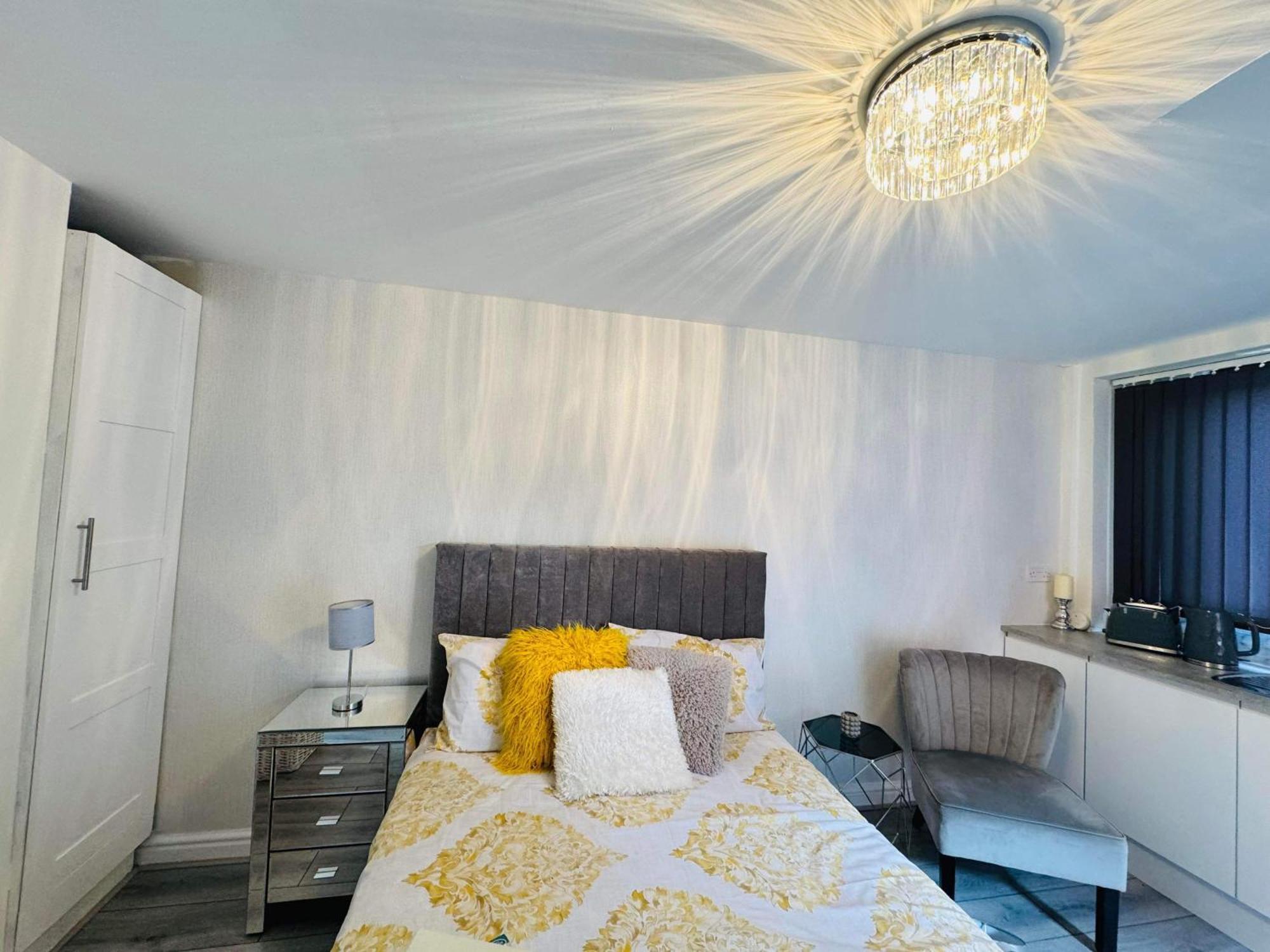 Private Guest House/Annexe Salford  Exteriér fotografie